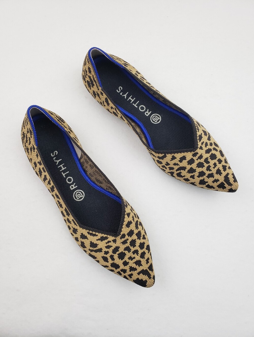 Rothys The Point Slip Ons Cheatah/Leopard Print Knit Size 9.5